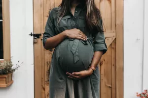 Как правильно выбрать бандаж для беременной?