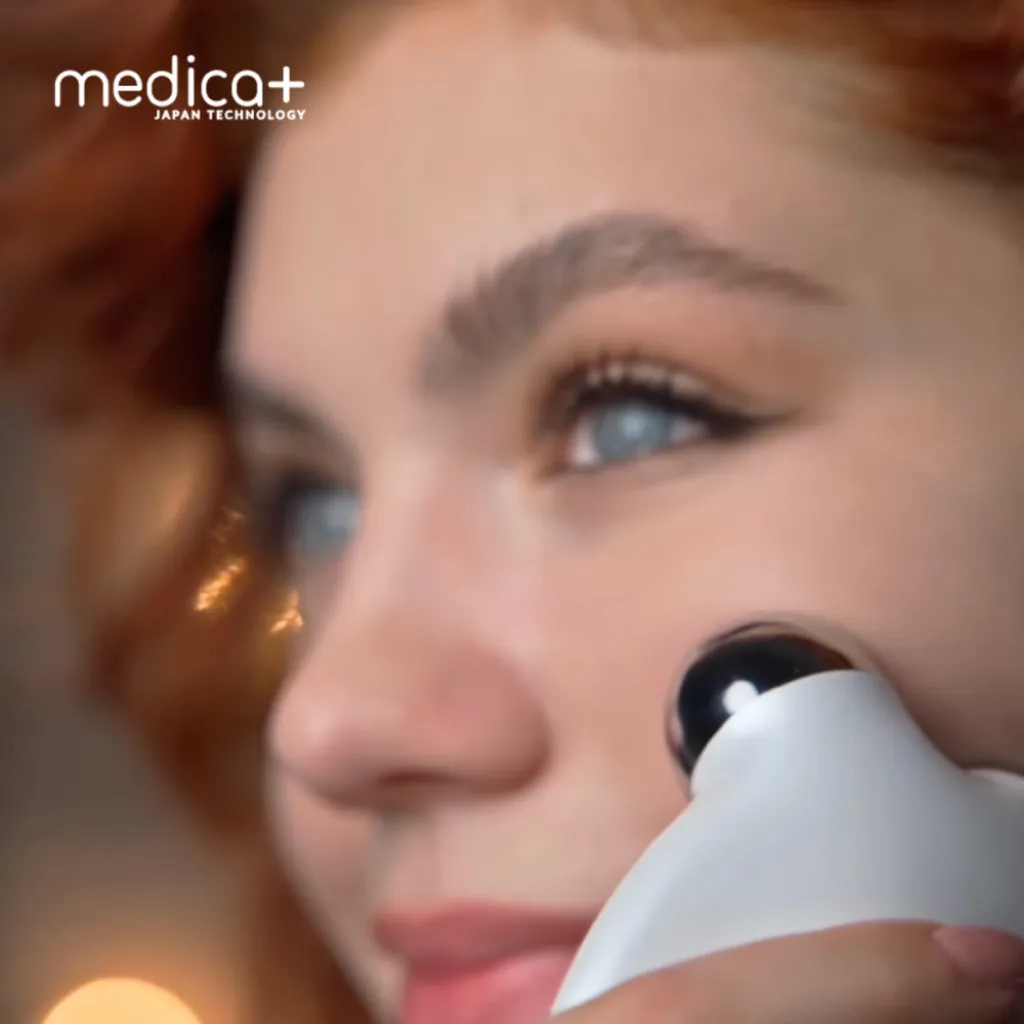Мікрострумовий ліфтинг Medica+ Skin Lifting 6.0, рожевий Мікрострумовий ліфтинг Medica+ Skin Lifting 6.0, рожевий
