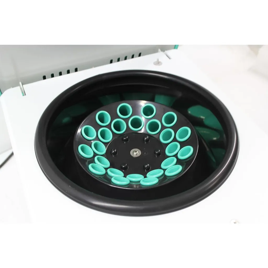 Центрифуга лабораторная CM-3MT MICROmed на 24 пробирки Центрифуга лабораторная CM-3MT MICROmed на 24 пробирки