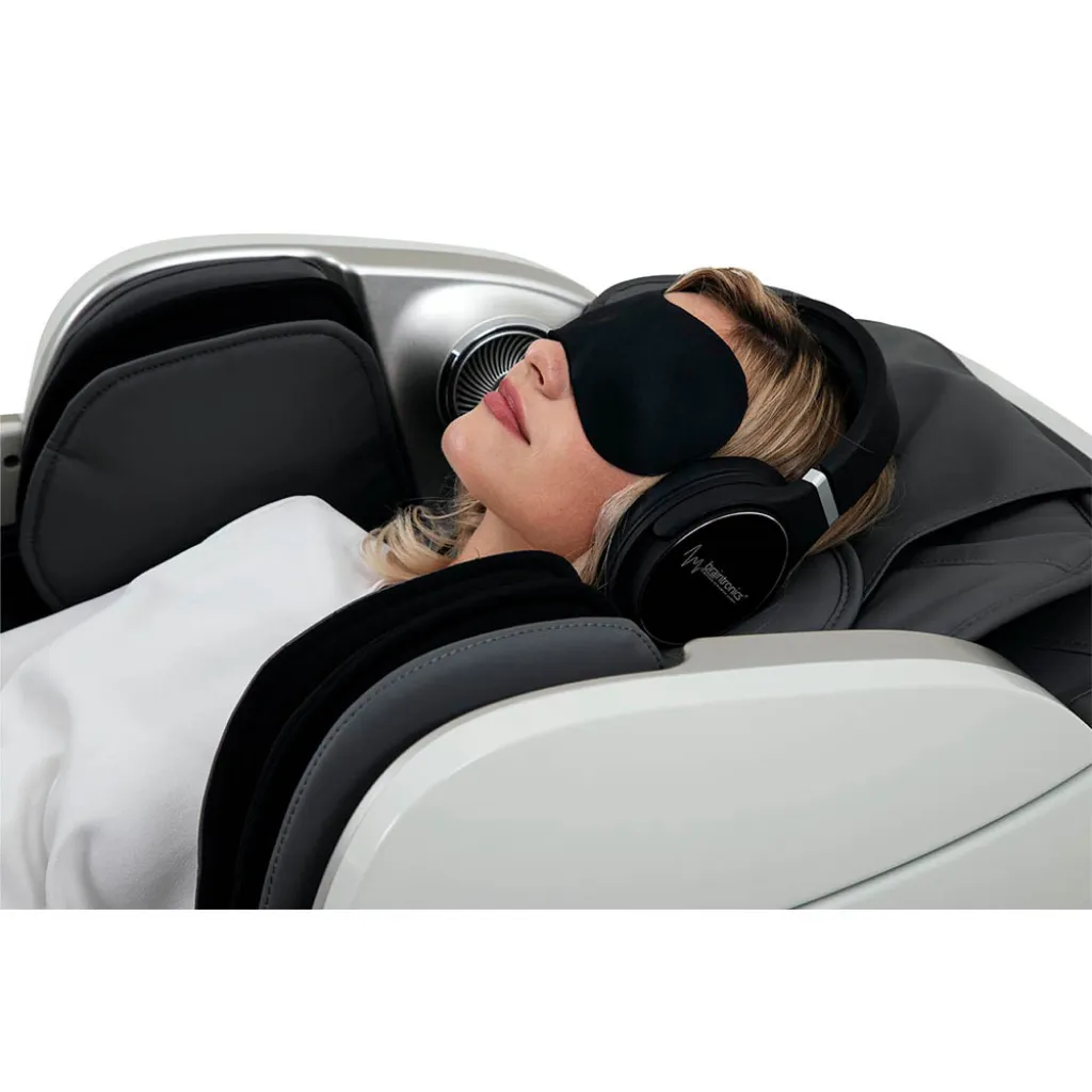 Массажное кресло Casada SkyLiner, белый Массажное кресло Casada SkyLiner, белый