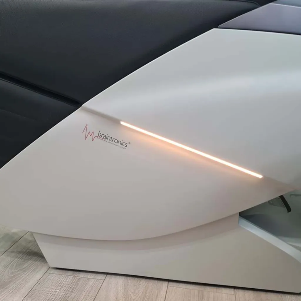 Массажное кресло Casada AlphaSonic III White Black Массажное кресло Casada AlphaSonic III White Black