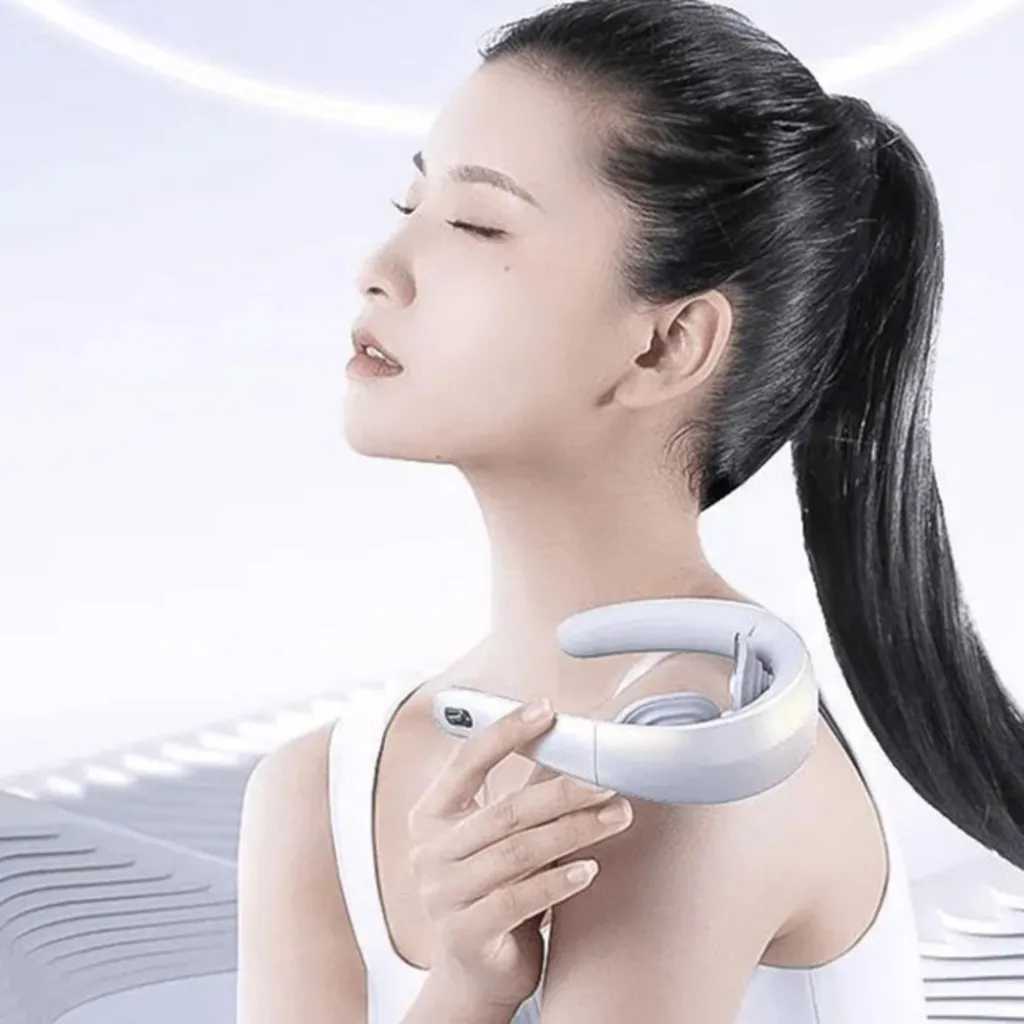 Массажер для шеи Xiaomi Jeeback Neck massager G6, серебристый Массажер для шеи Xiaomi Jeeback Neck massager G6, серебристый