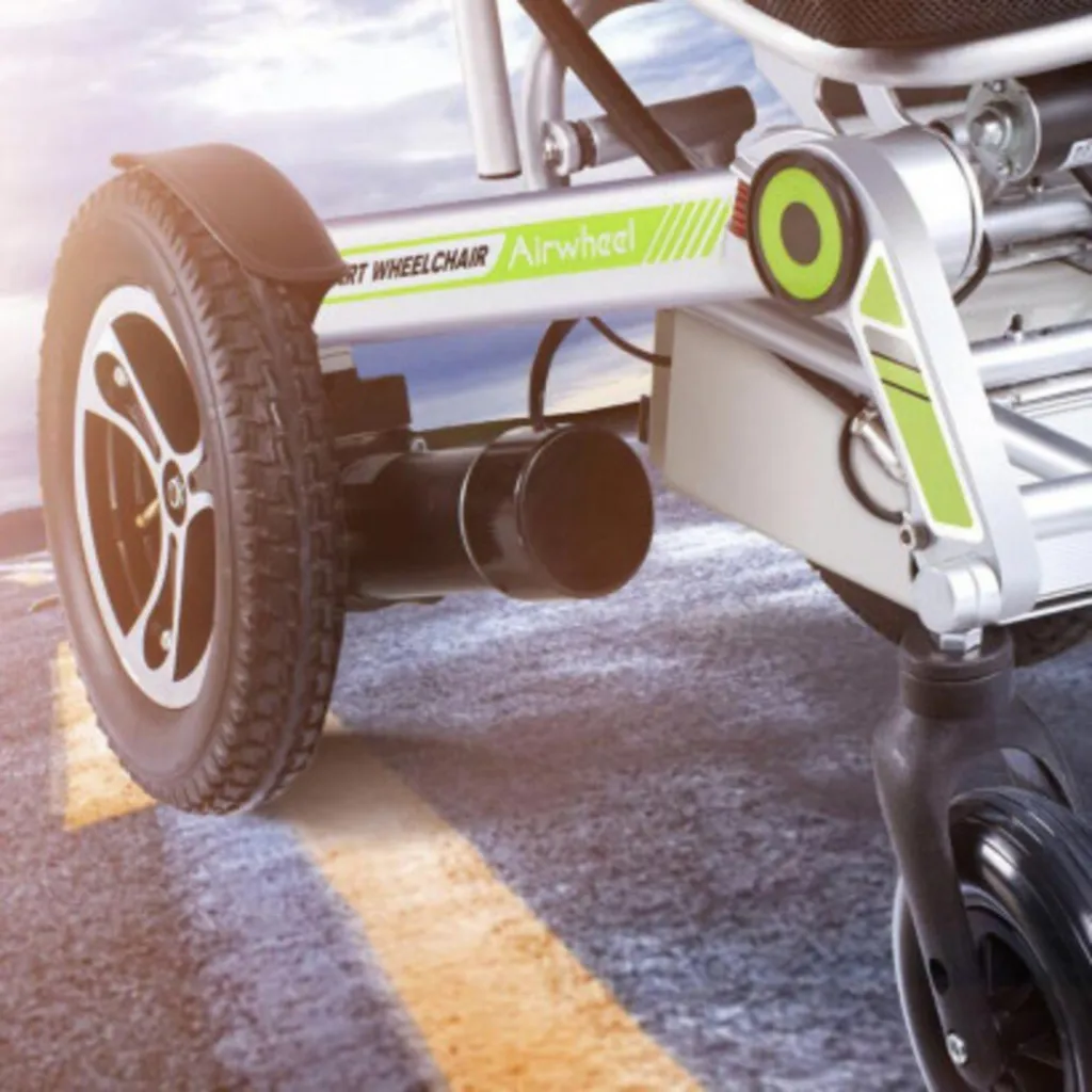 Інвалідний візок H3T з електромотором складана "Airwheel" та автоматичним керуванням 3 в 1 Інвалідний візок H3T з електромотором складана "Airwheel" та автоматичним керуванням 3 в 1