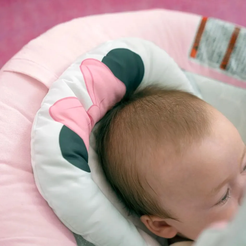 Шезлонг Bright Starts Minnie Mouse Rosy Skies Шезлонг Bright Starts Minnie Mouse Rosy Skies