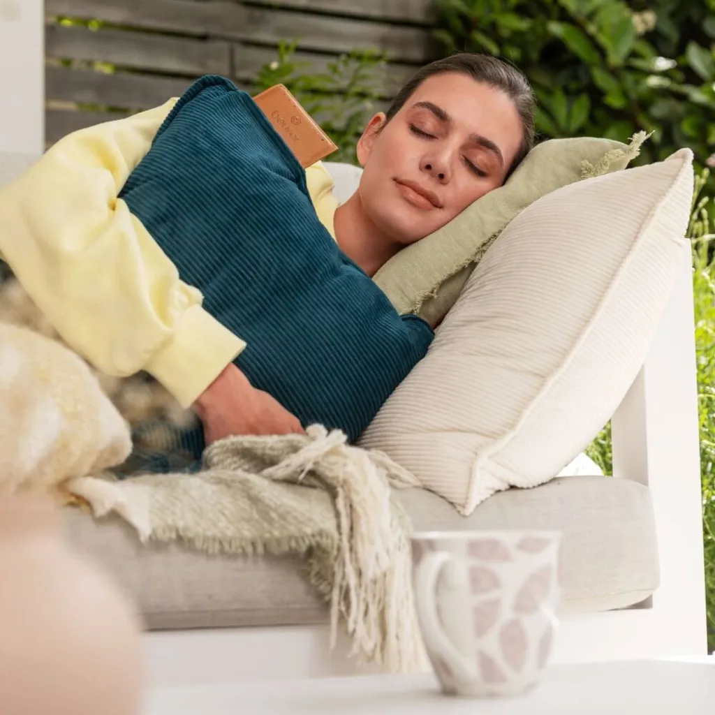 Электрическая грелка аккамуляторная Beurer HK 77 Heaty Cashmere-creme
