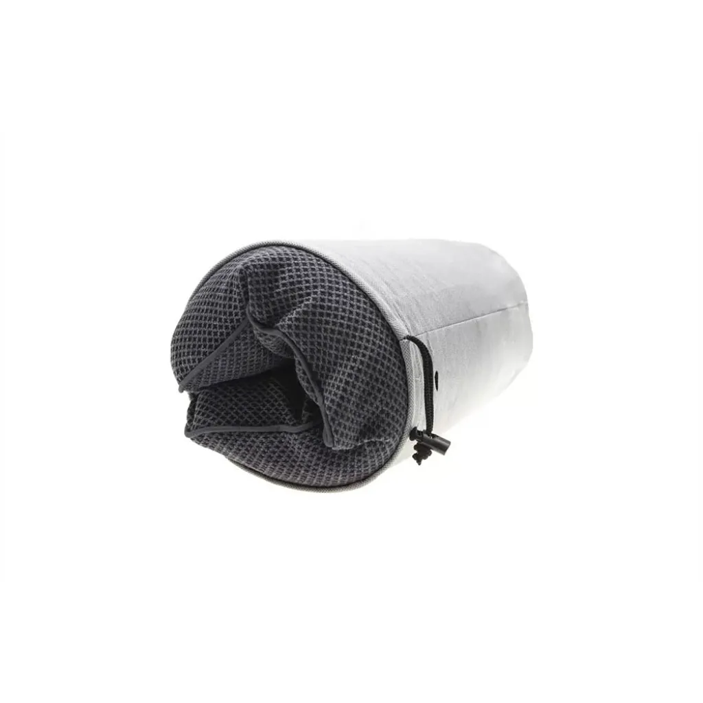 Ортопедическая подушка для путешествий и кемпинга Qmed Camp&Travel Pillow Ортопедическая подушка для путешествий и кемпинга Qmed Camp&Travel Pillow