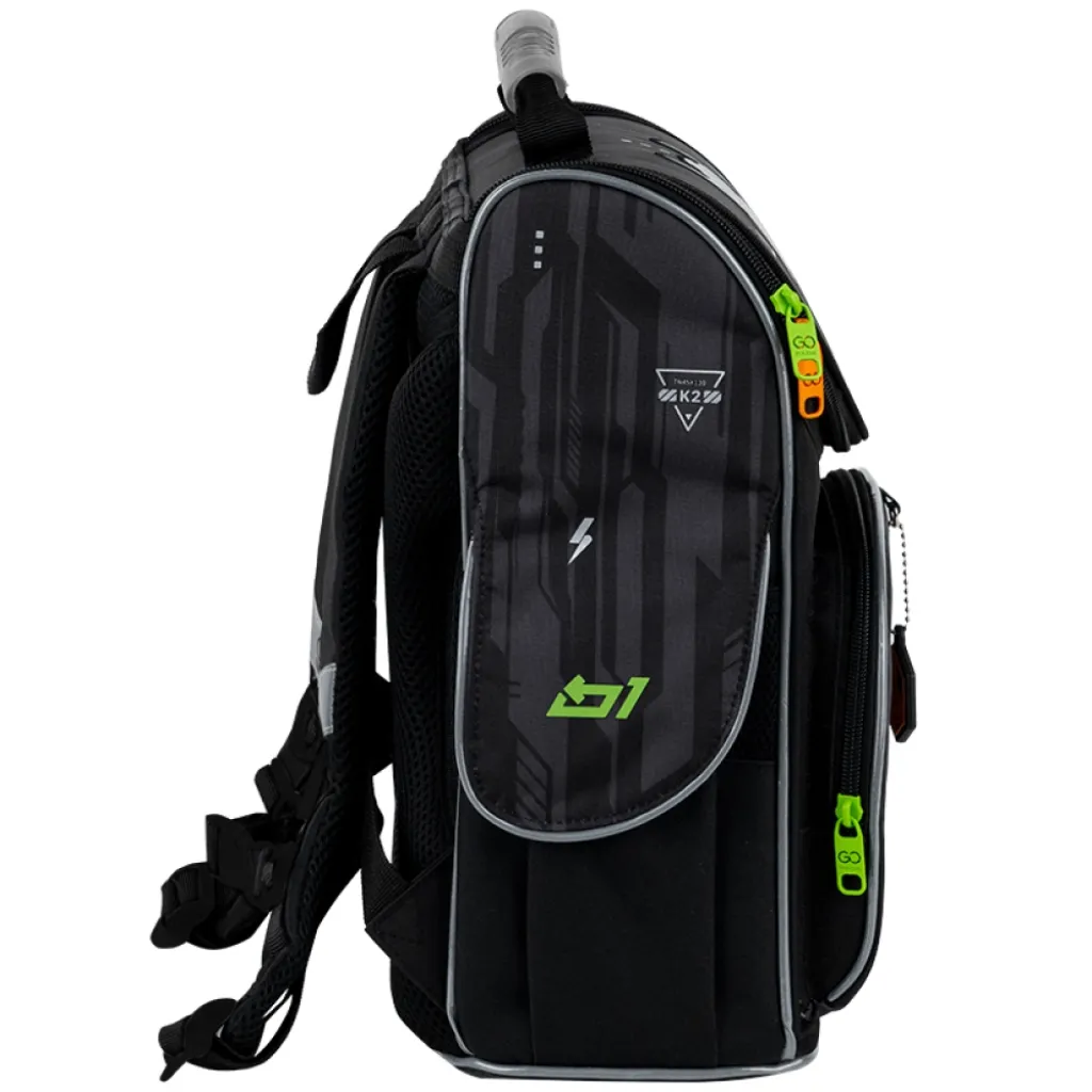Ортопедический рюкзак каркасный GoPack Education Racing 5001S-8, черный Ортопедический рюкзак каркасный GoPack Education Racing 5001S-8, черный