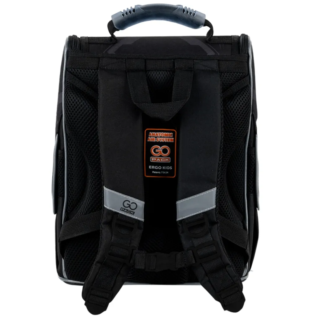 Ортопедический рюкзак каркасный GoPack Education Racing 5001S-8, черный Ортопедический рюкзак каркасный GoPack Education Racing 5001S-8, черный