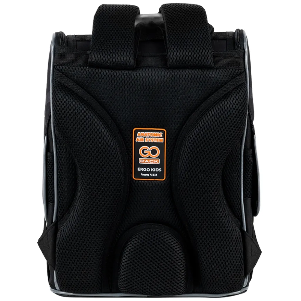 Ортопедический рюкзак каркасный GoPack Education Racing 5001S-8, черный Ортопедический рюкзак каркасный GoPack Education Racing 5001S-8, черный