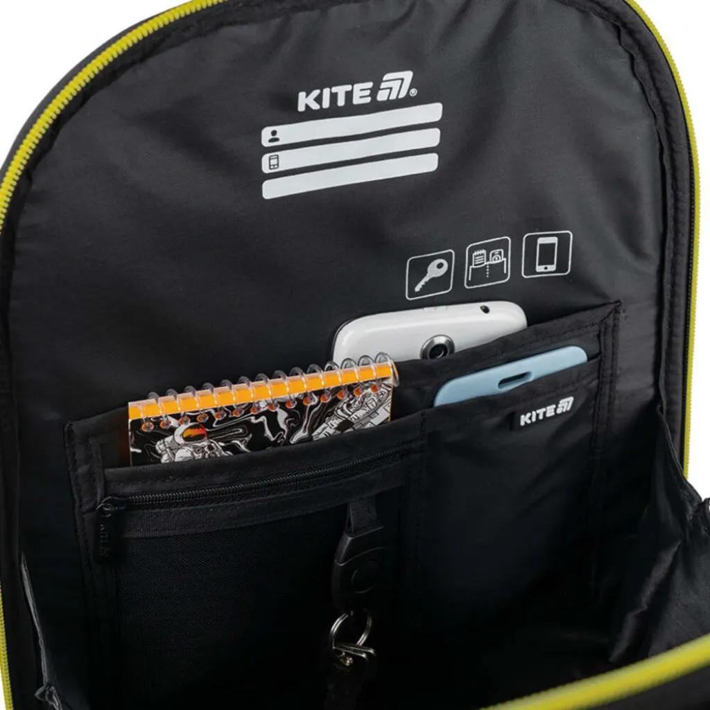 Ортопедичний рюкзак Kite Education DC Batman DC25-556M, чорний Ортопедичний рюкзак Kite Education DC Batman DC25-556M, чорний