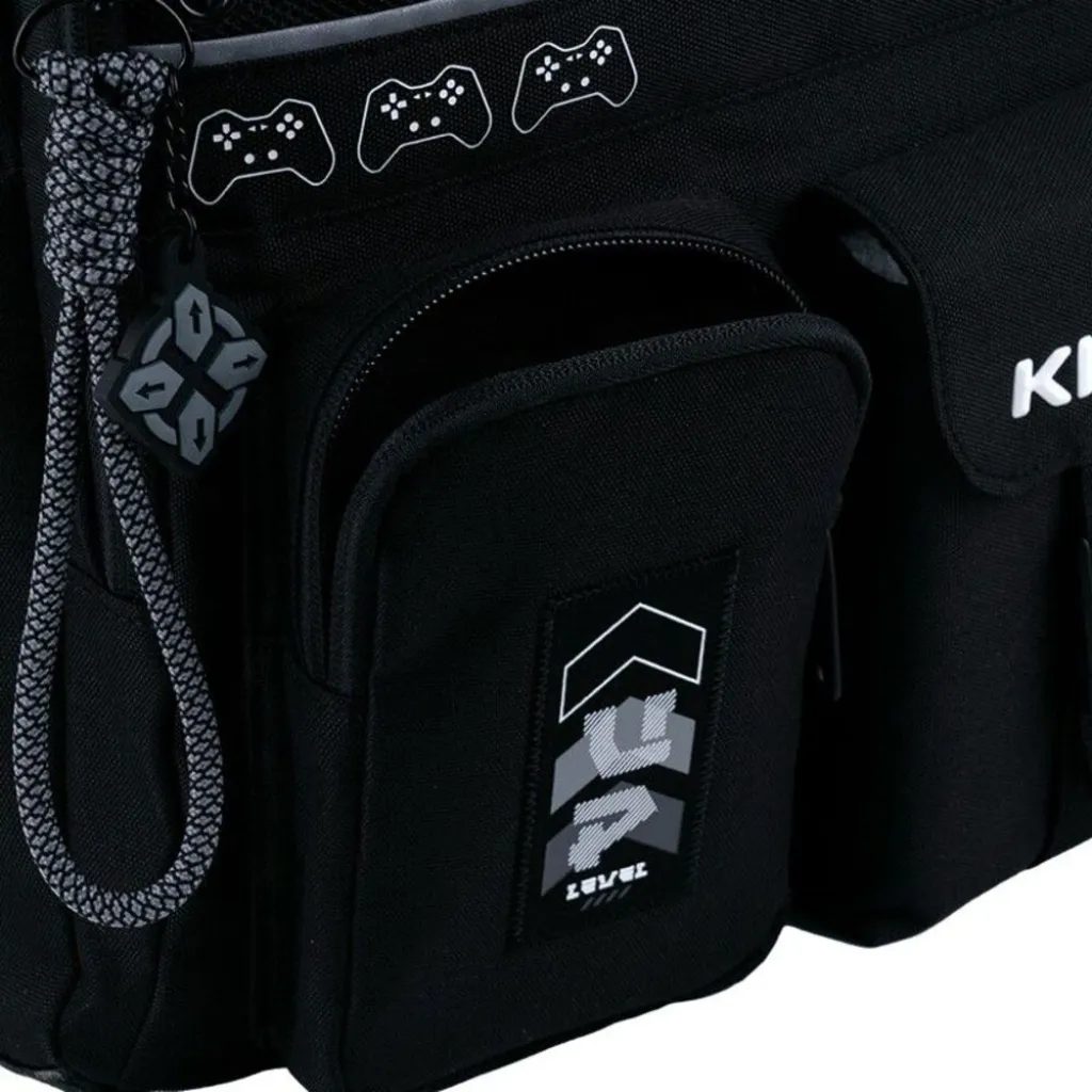 Ортопедический рюкзак Kite Education Gamer K26-584M-5, черный Ортопедический рюкзак Kite Education Gamer K26-584M-5, черный