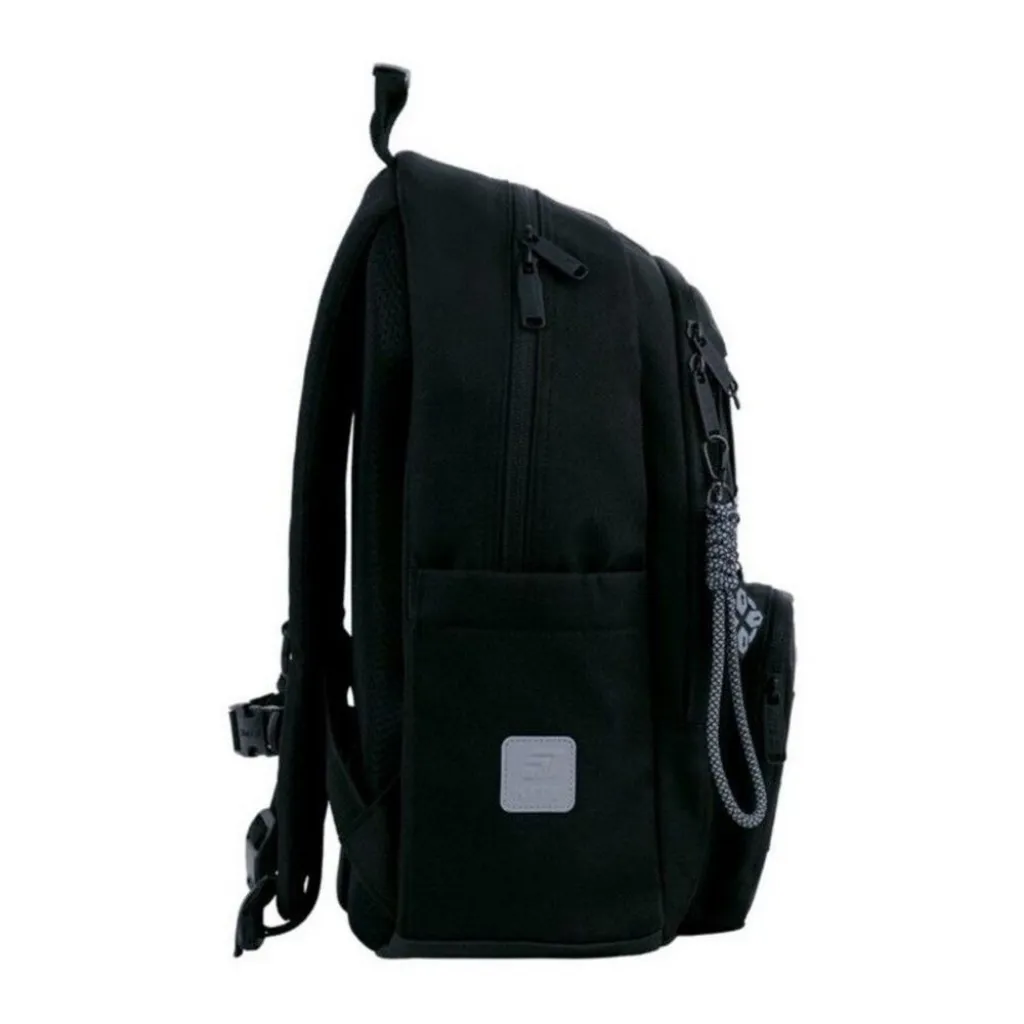 Ортопедический рюкзак Kite Education Gamer K26-584M-5, черный Ортопедический рюкзак Kite Education Gamer K26-584M-5, черный