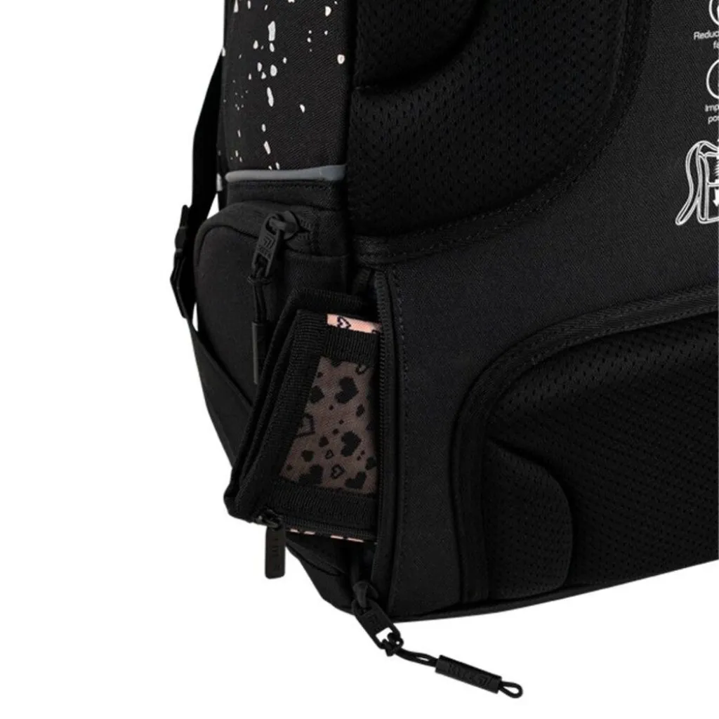 Ортопедический рюкзак Kite Education Teens Holographic K26-727M-1, черный Ортопедический рюкзак Kite Education Teens Holographic K26-727M-1, черный
