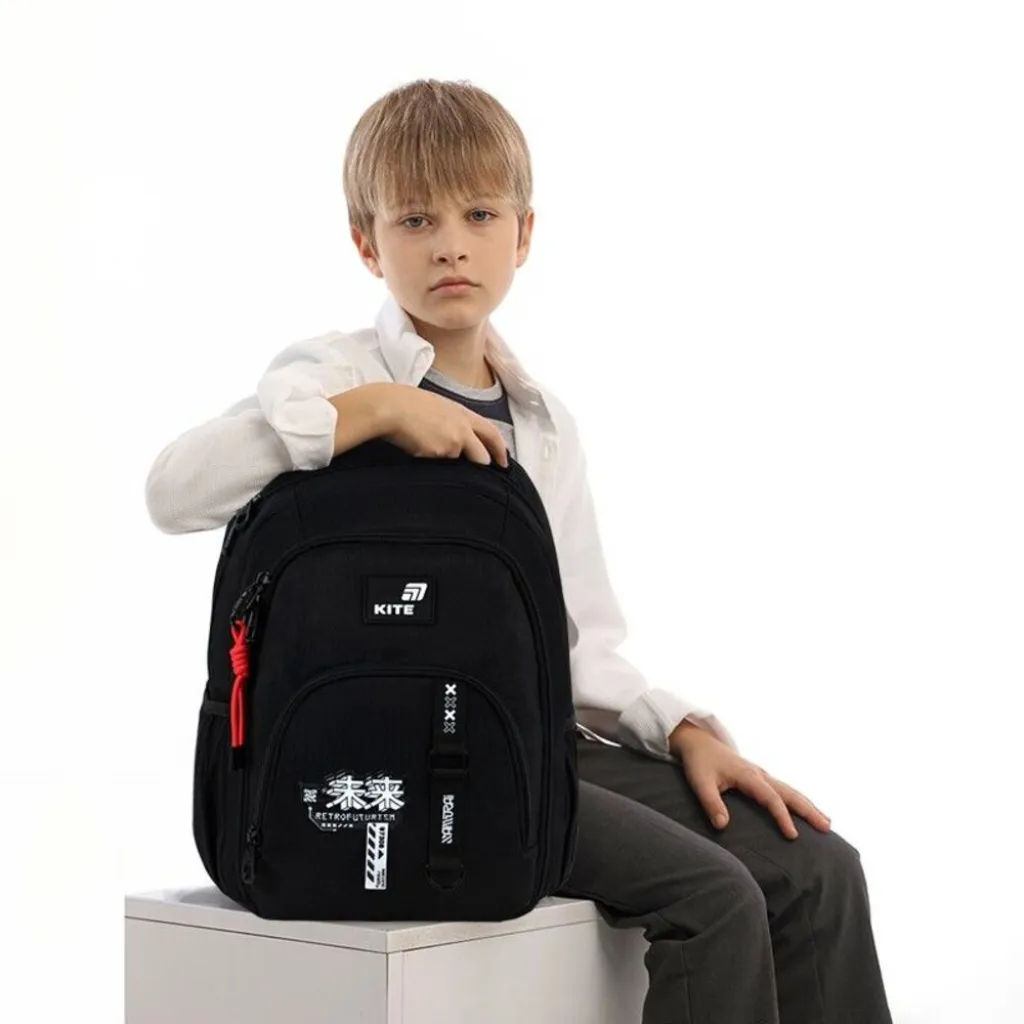 Ортопедический рюкзак Kite Education Teens Anime Boy K26-905M-3, черный Ортопедический рюкзак Kite Education Teens Anime Boy K26-905M-3, черный