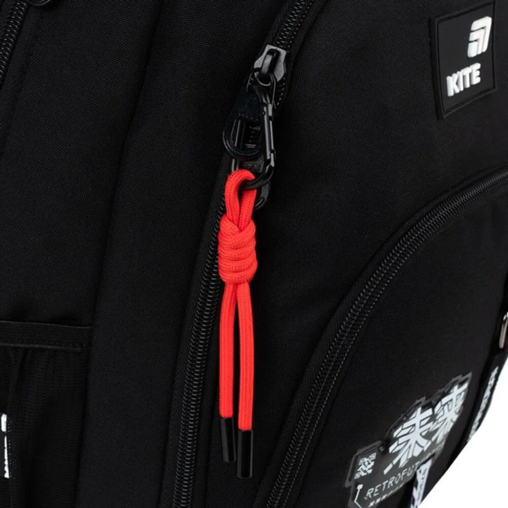 Ортопедический рюкзак Kite Education Teens Anime Boy K26-905M-3, черный Ортопедический рюкзак Kite Education Teens Anime Boy K26-905M-3, черный