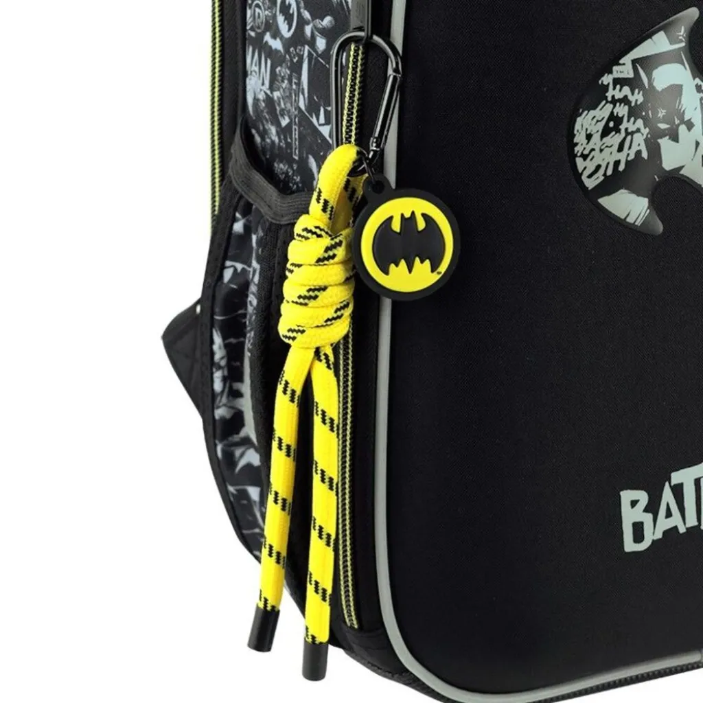 Ортопедический рюкзак Kite Education DC Comics DC26-555S, черный Ортопедический рюкзак Kite Education DC Comics DC26-555S, черный