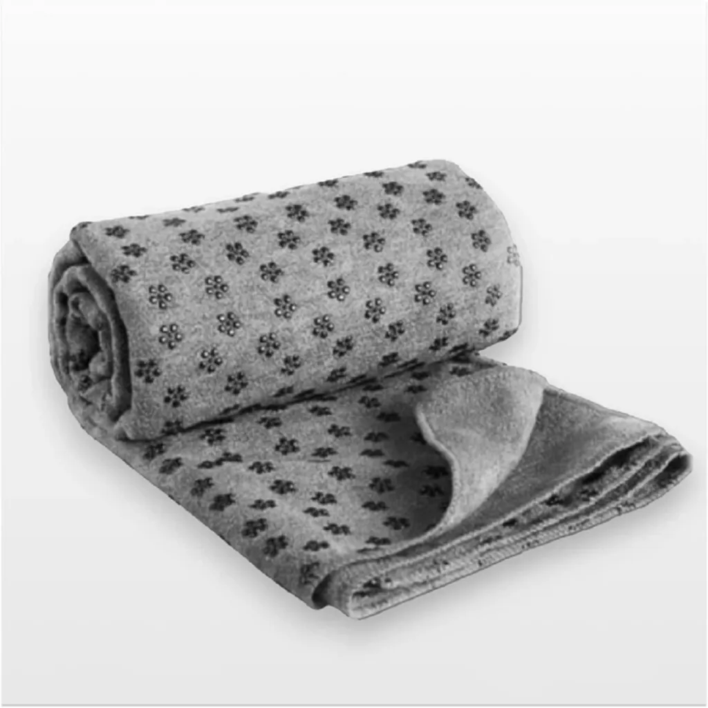 Рушник для йоги EasyFit Yoga Mat Towel із мікрофібри, сірий Рушник для йоги EasyFit Yoga Mat Towel із мікрофібри, сірий