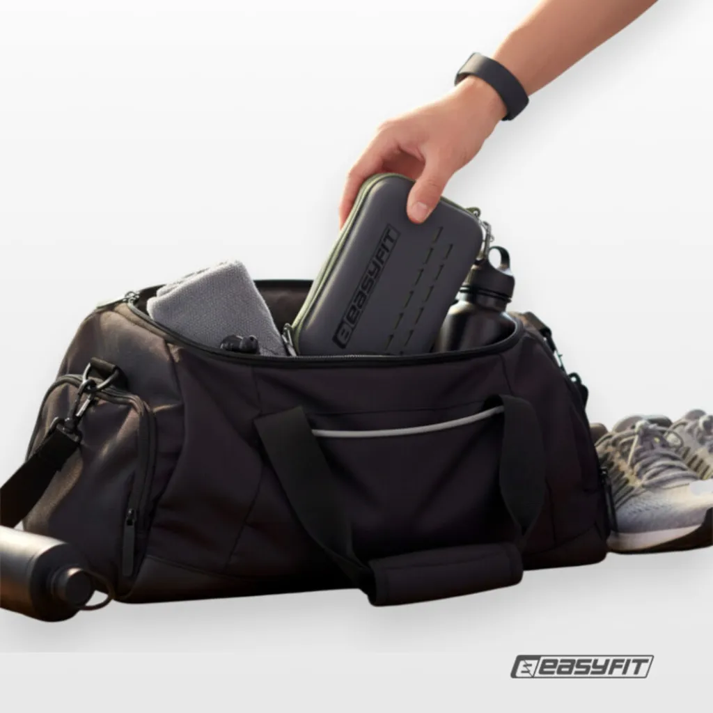 Спортивное полотенце EasyFit RoyalWing 140х60 см из микрофибры + кейс Спортивное полотенце EasyFit RoyalWing 140х60 см из микрофибры + кейс