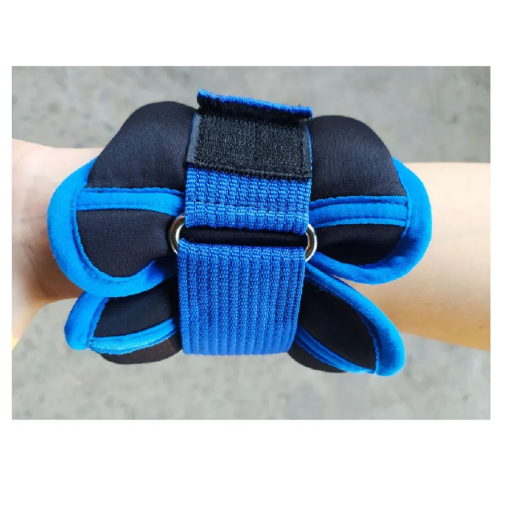 Обважнювачі для ніг і рук з металом EasyFit MYAKI по 1 кг Обважнювачі для ніг і рук з металом EasyFit MYAKI по 1 кг
