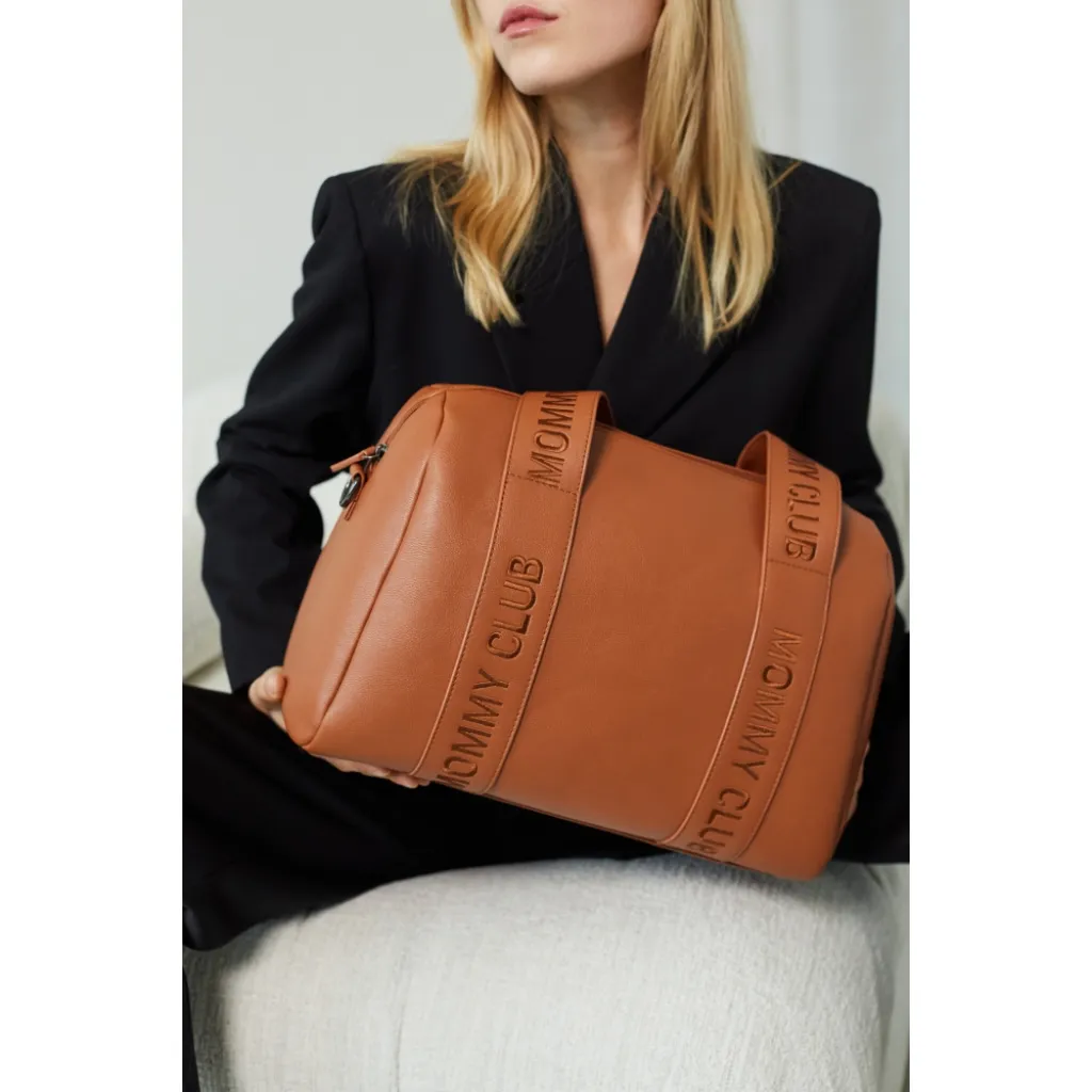Сумка Childhome Mommy club Signature vegan leather, коричневый Сумка Childhome Mommy club Signature vegan leather, коричневый