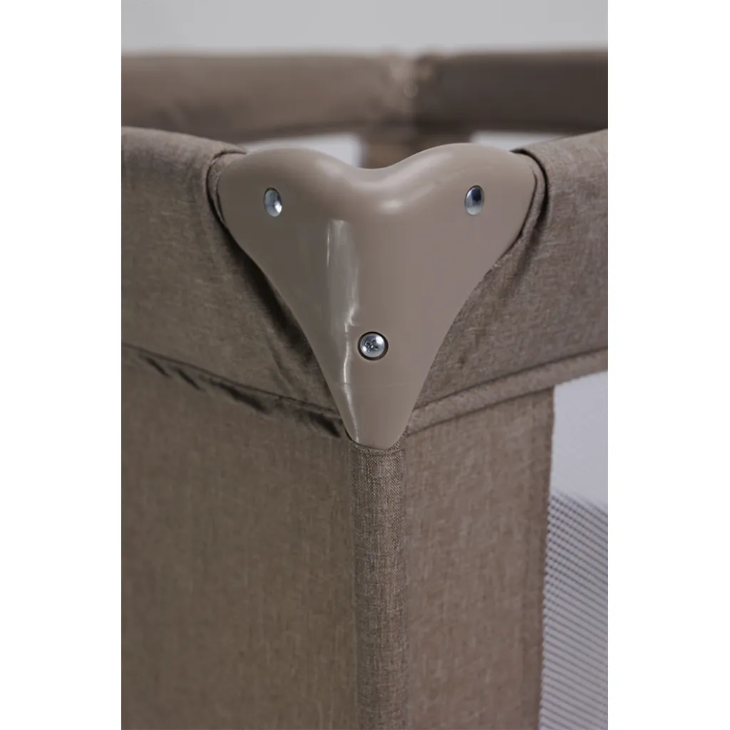 Манеж дитячий квадратний Velano Cubo 46164, бежевий Манеж дитячий квадратний Velano Cubo 46164, бежевий