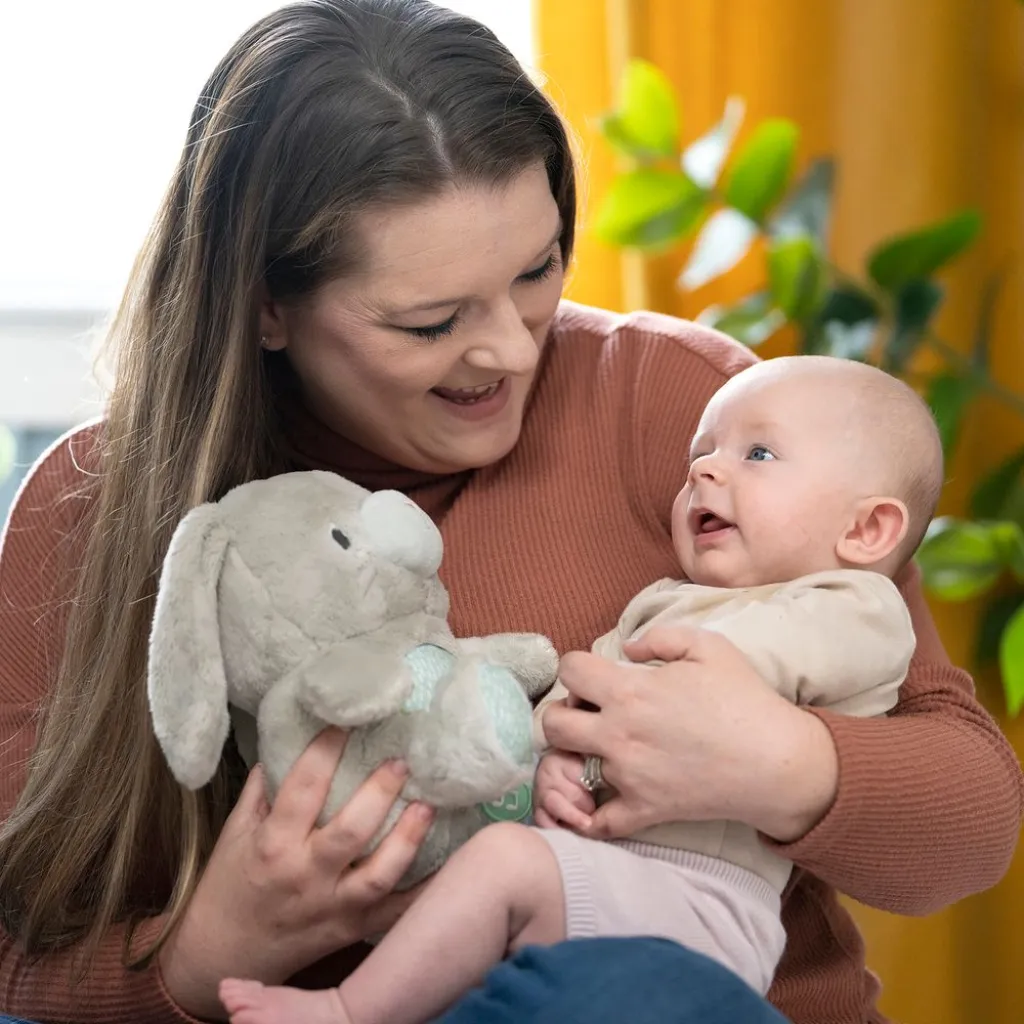 Іграшка м'яка музична Heart to Hugs Sylvi, нейтральний Іграшка м'яка музична Heart to Hugs Sylvi, нейтральний