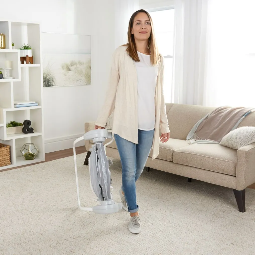 Кресло-качалка Ingenuity «Comfort 2 Go - Cuddle Lamb» Chicco