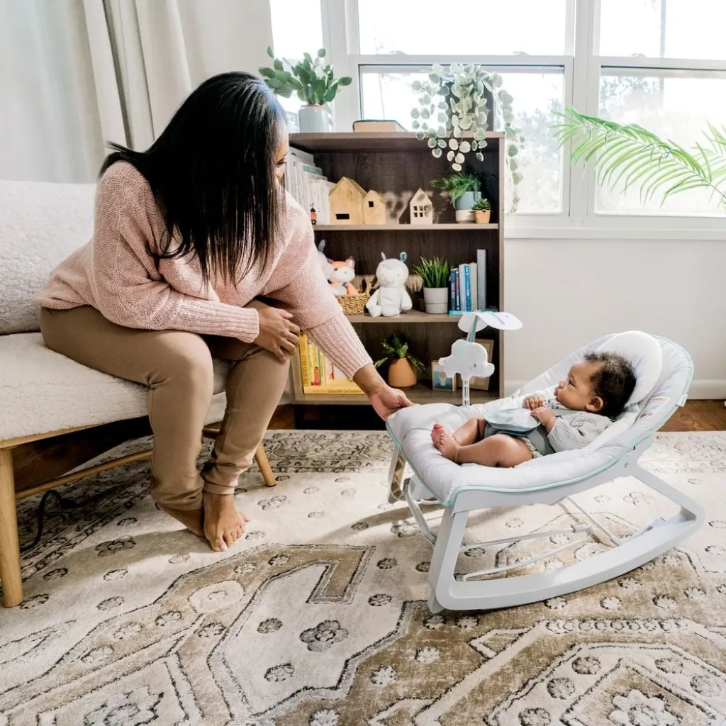 Крісло-шезлонг 3 в 1 "Keep Cozy" Chicco Крісло-шезлонг 3 в 1 "Keep Cozy" Chicco