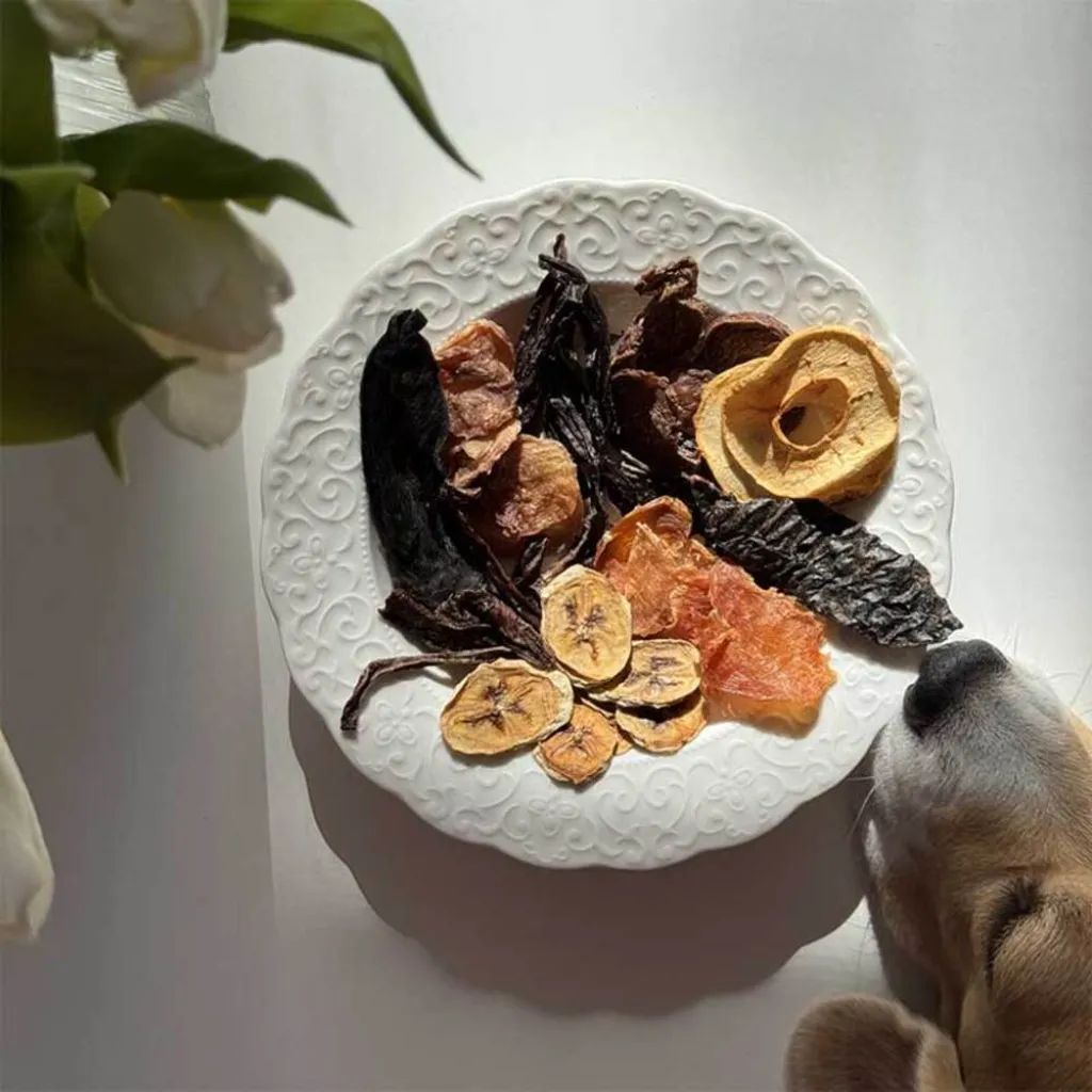Натуральное лакомство для собак утка Bark Tail - Dog Treats 100% Duck, 50 г Натуральное лакомство для собак утка Bark Tail - Dog Treats 100% Duck, 50 г