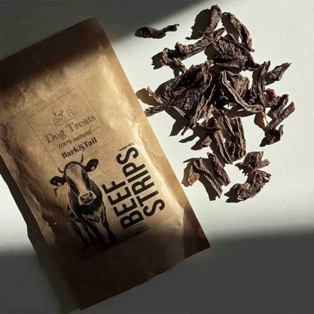 Натуральное лакомство для собак говядина Bark Tail - Dog Treats 100% Beef, 50 г Натуральное лакомство для собак говядина Bark Tail - Dog Treats 100% Beef, 50 г