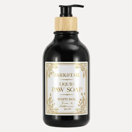Жидкое мыло для собак с белыми лапами и белой шерстью Bark Tail - Liquid paw soap for white dogs, 300 мл - Фото№1