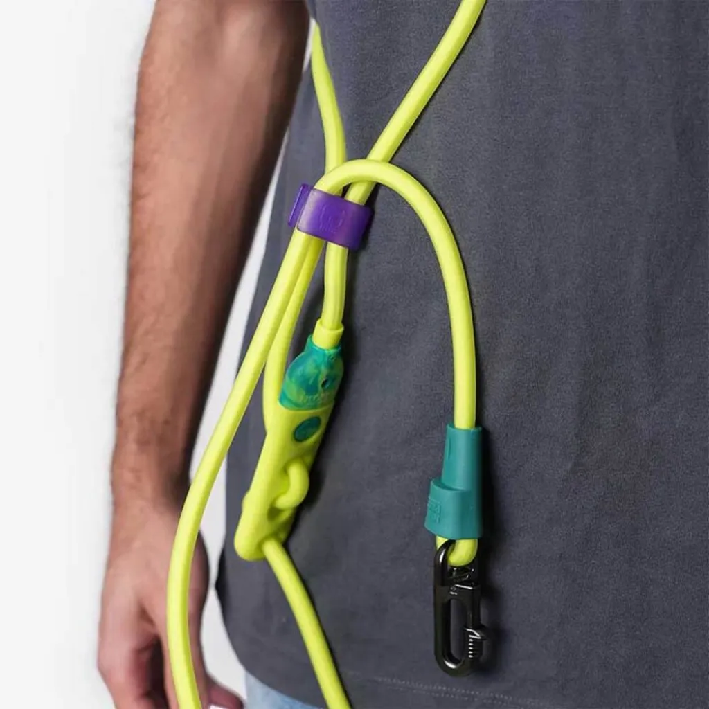 Поводок для собак Zee.Dog Fluo Neopro Handsfree Leash, 120-240 см