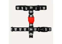 Шлейка для собак Zee.Dog - Skull 2.0 black H-Harness Шлейка для собак Zee.Dog - Skull 2.0 black H-Harness