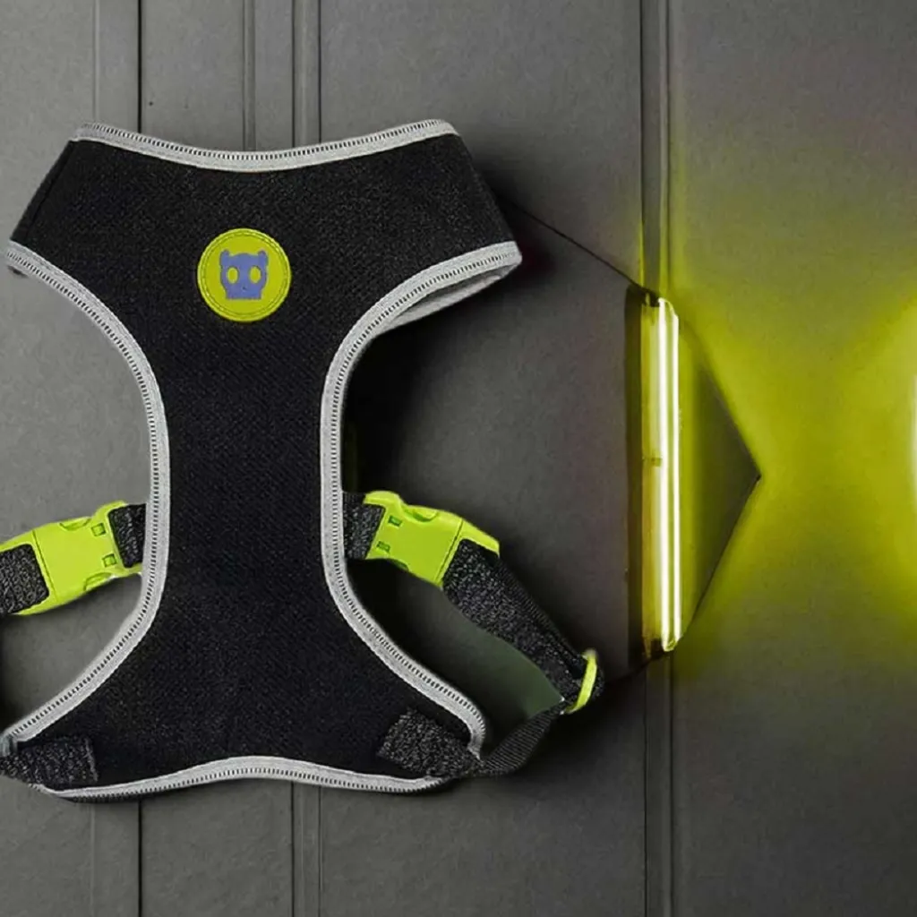 Шлейка для собак светоотражающий Zee.Dog - Nox Adjustable Air Mesh Harness