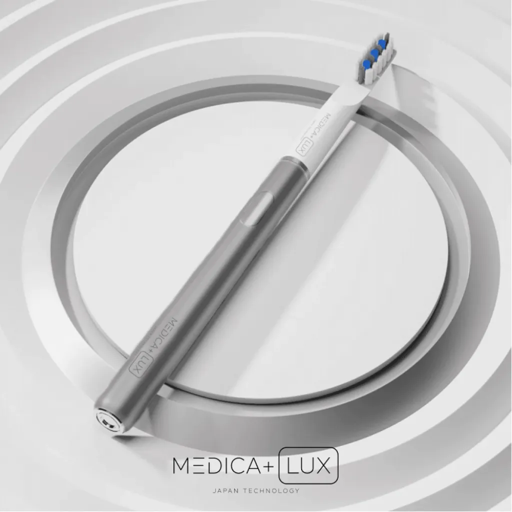 Отбеливающая звуковая зубная щетка Medica+Lux 10Х Portable, серый Отбеливающая звуковая зубная щетка Medica+Lux 10Х Portable, серый
