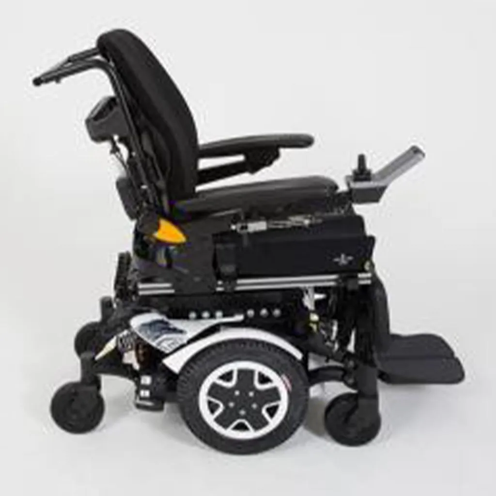 Електрична інвалідна коляска Invacare TDX SP2 з електроприводом Електрична інвалідна коляска Invacare TDX SP2 з електроприводом