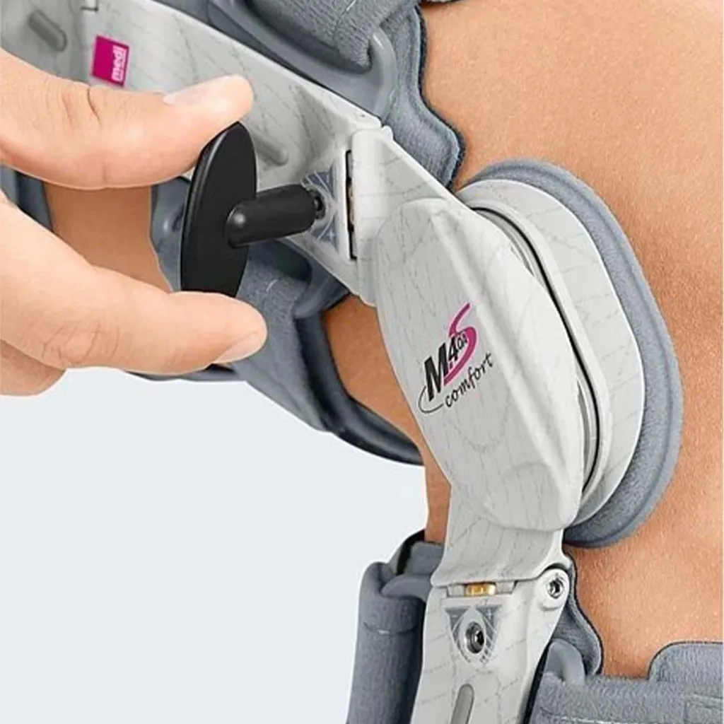 Колінний ортез жорсткий Medi M.4s OA comfort