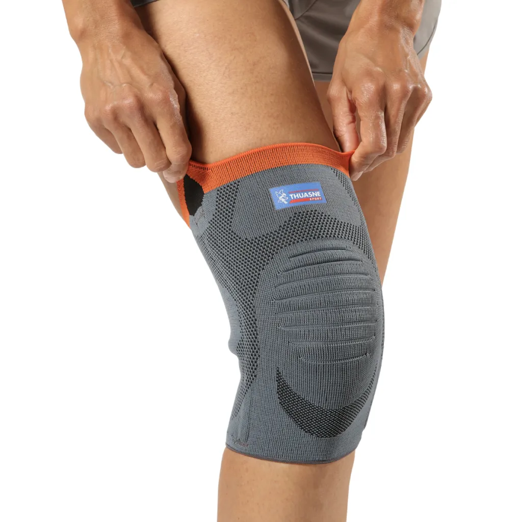 Эластичный бандаж на колено усиленный Thuasne Sport Reinforced 0354 с ребрами жесткости Эластичный бандаж на колено усиленный Thuasne Sport Reinforced 0354 с ребрами жесткости