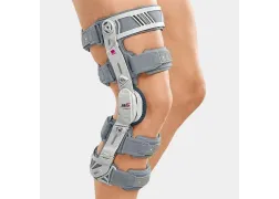 Коленный ортез жесткий Medi M.4s OA comfort Коленный ортез жесткий Medi M.4s OA comfort