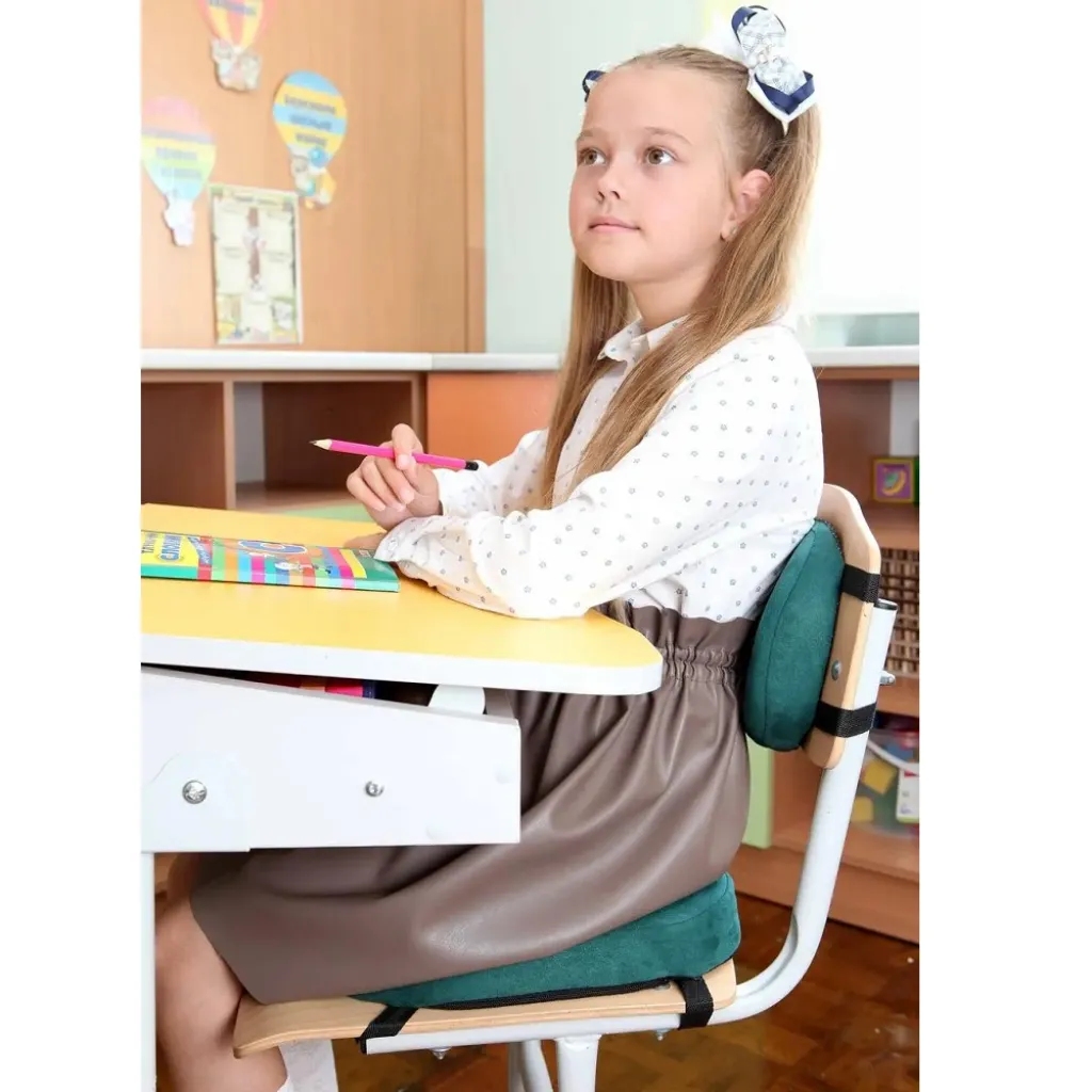 Подушка детская для сидения School Comfort M1-М, оливковый Подушка детская для сидения School Comfort M1-М, оливковый